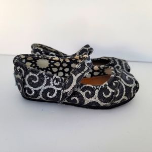Girls toddler glitter Mary Jane Toms shoes slip on
